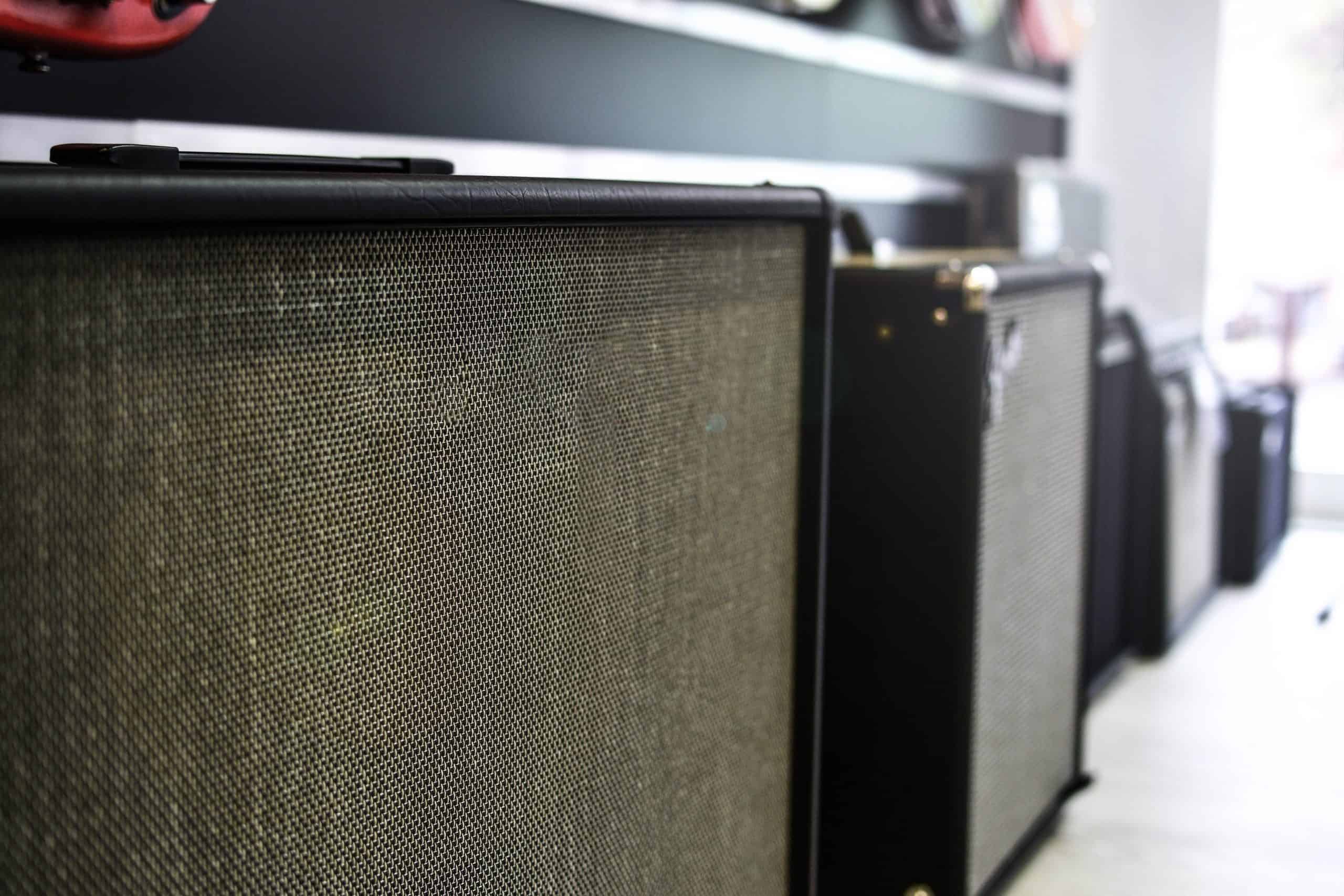 10 Best Keyboard Amplifiers for 2021